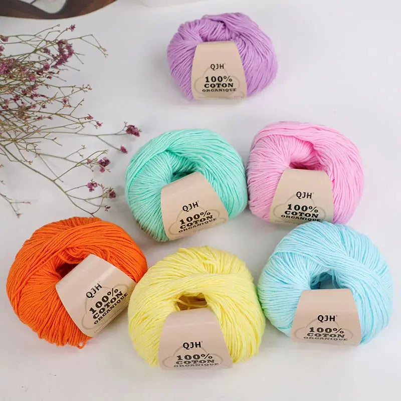 QJH 100% Organic Cotton Yarn, Yarn for Knitting, Crocheting and Crafts, Pack of 2 - 1.76oz/136yards/1Pcs, Light, Dk Coudre&créer