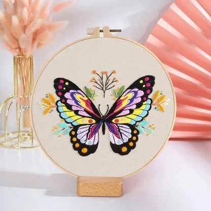 Kit de Broderie DIY – Motif Papillon Imprimé pour Débutants, Set de Point de Croix avec Cercle à Broder